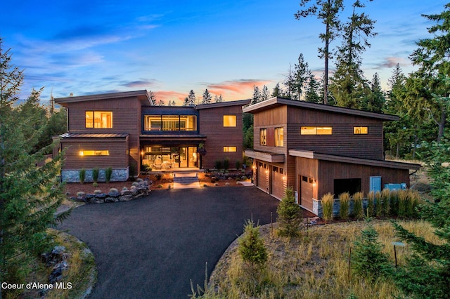 contemporary house featuring a garage