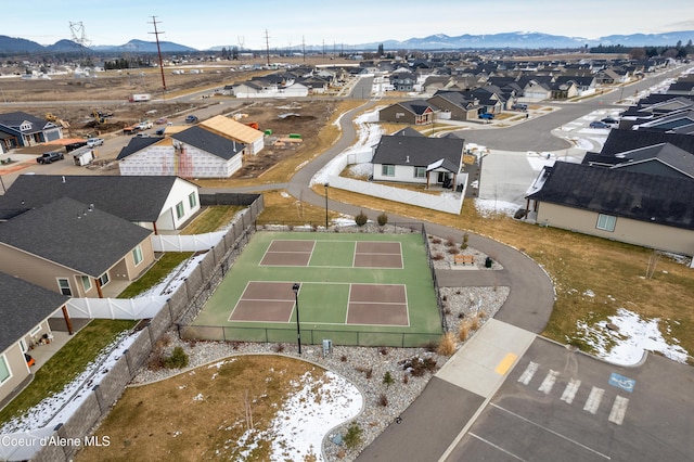 bird's eye view featuring a mountain view