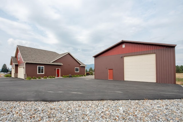 view of detached garage