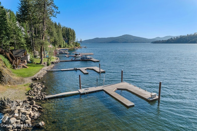 Listing photo 3 for 5535 S Catamaran Dr, Harrison ID 83833