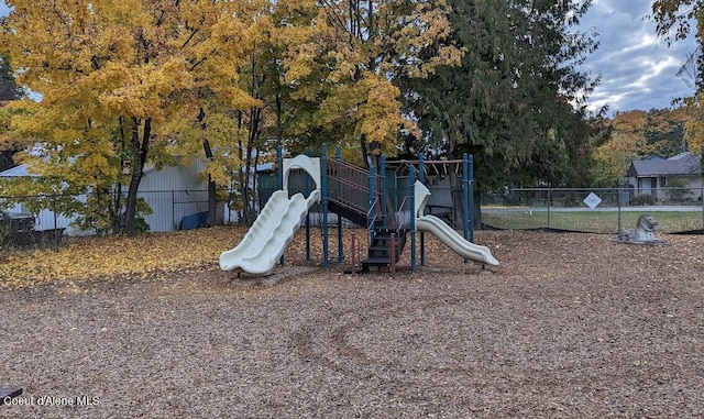 912 Forest Ave, Sandpoint, ID 83864