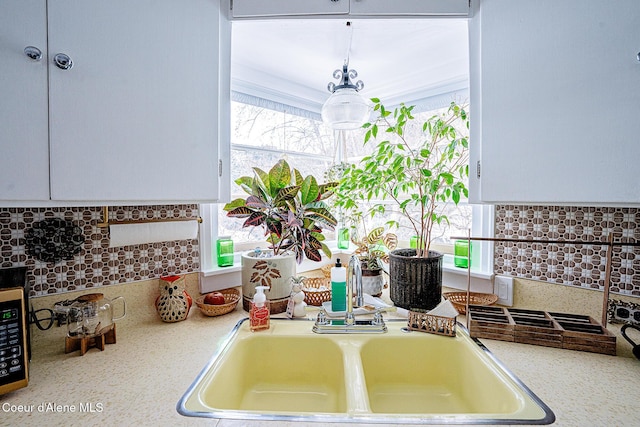 315 Montana St, Mullan, ID 83846 - kitchen with light countertops and a sink