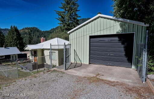 315 Montana St, Mullan, ID 83846 - photo 5