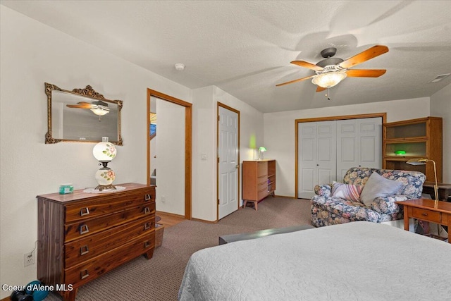 bedroom featuring visible vents, baseboards, ceiling fan, a textured ceiling, and carpet floors