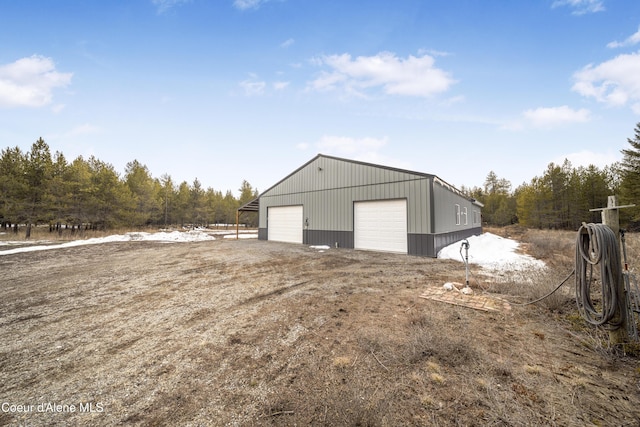 view of detached garage