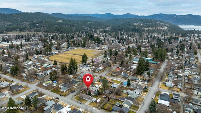 bird's eye view featuring a mountain view