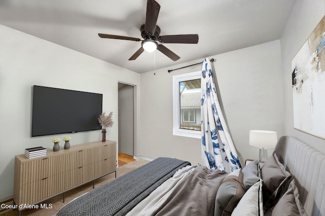 bedroom featuring a ceiling fan