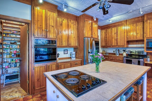 2298 Selkirk Rd, Sandpoint, ID 83864 - photo 11