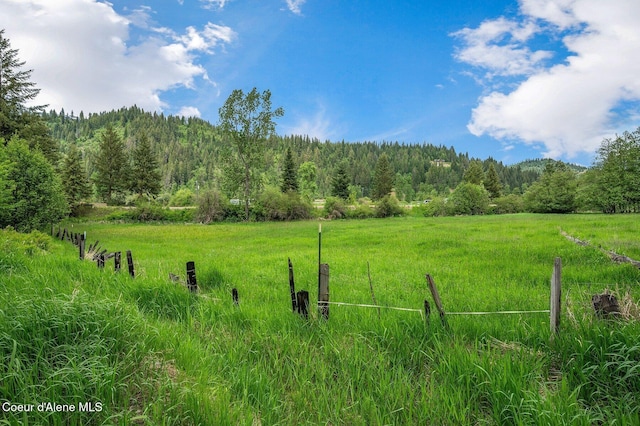 Listing photo 3 for 8281 Railroad Grade Rd, Saint Maries ID 83861