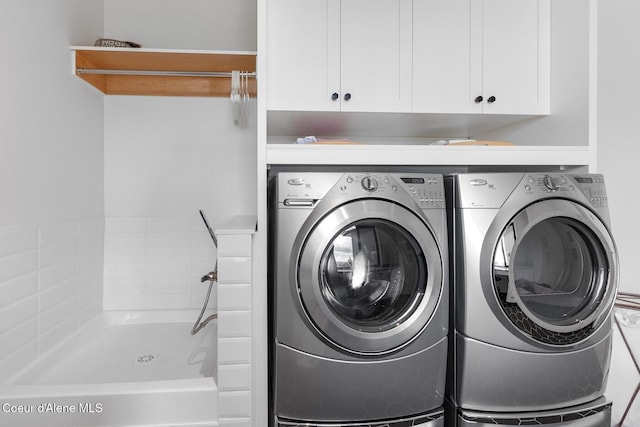2766 S Helen Dr, Coeur Dalene, ID 83814 - washroom featuring washer and clothes dryer