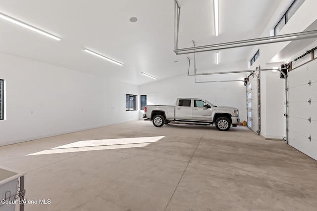 2766 S Helen Dr, Coeur Dalene, ID 83814 - view of garage