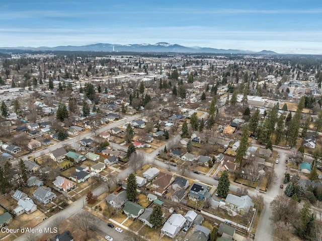 bird's eye view featuring a residential view and a mountain view