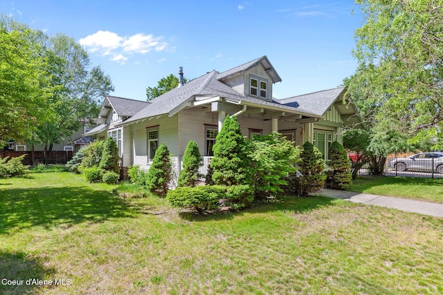 924 E Front Ave, Coeur Dalene, ID 83814 - view of front facade featuring a shingled roof