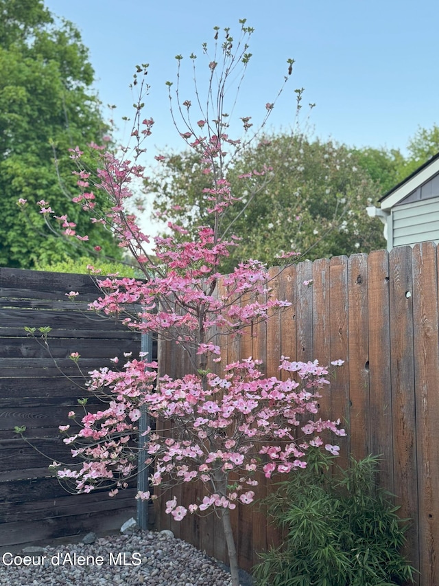 exterior view of fence