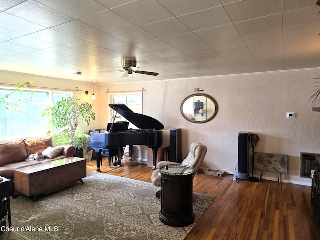 610 E Ockert St, Oldtown, ID 83822 - living area with hardwood / wood-style floors, visible vents, and ceiling fan