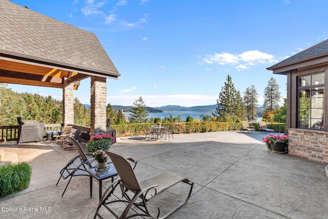 view of patio with a mountain view