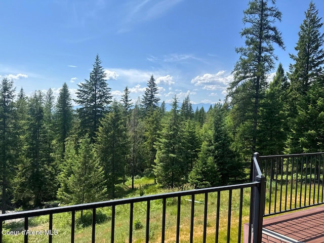 422 Lightning Peak Rd, Sandpoint, ID 83864 - balcony with a wooded view