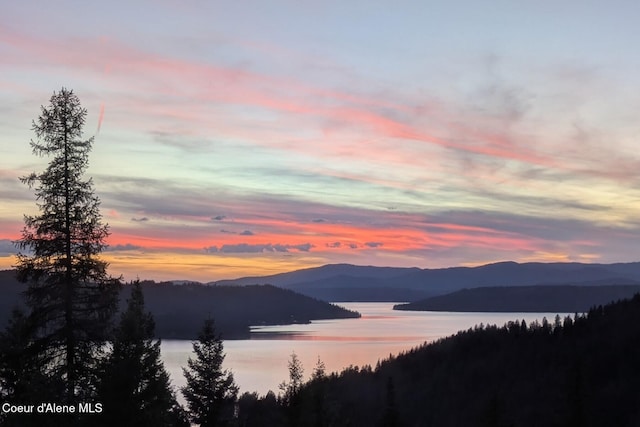3467 E Sunset Dr, Harrison, ID 83833 - view of mountain backdrop with a large body of water
