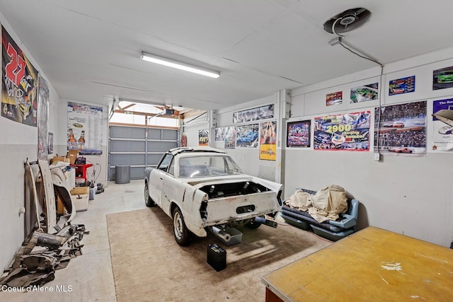 3467 E Sunset Dr, Harrison, ID 83833 - view of garage