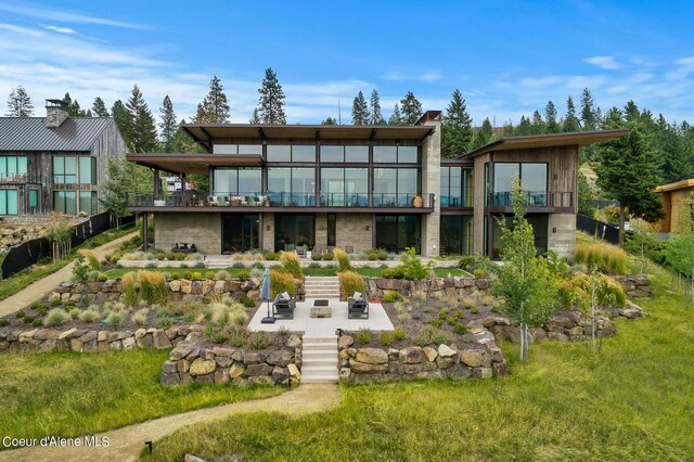 7329 S Buckrail Rd, Harrison, ID 83833
