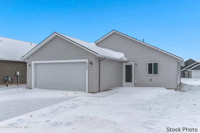 11669 N Railway Ave, Rathdrum, ID 83858 - single story home featuring a garage