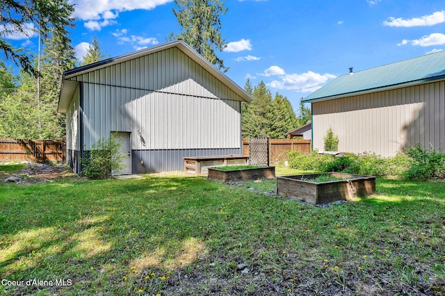 12854 E Hellroaring Rd, Athol, ID 83801 - view of side of home with a garden