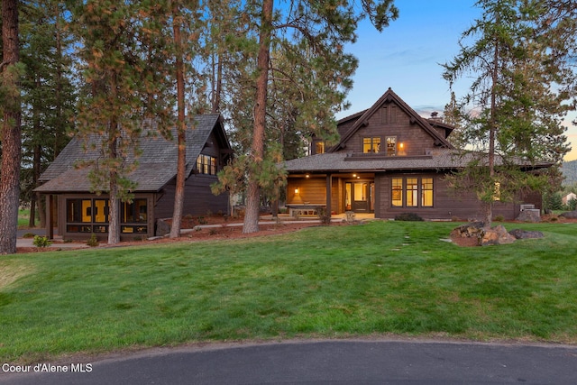 2623 E Old Barn Ct, Harrison, ID 83833 - view of front of property with a lawn