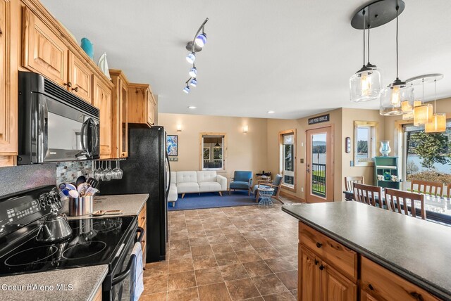 40 Stewarts Dr, Sagle, ID 83860 - photo 11