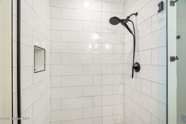 3242 N Rosalia Rd, Coeur Dalene, ID 83814 - bathroom with a shower stall