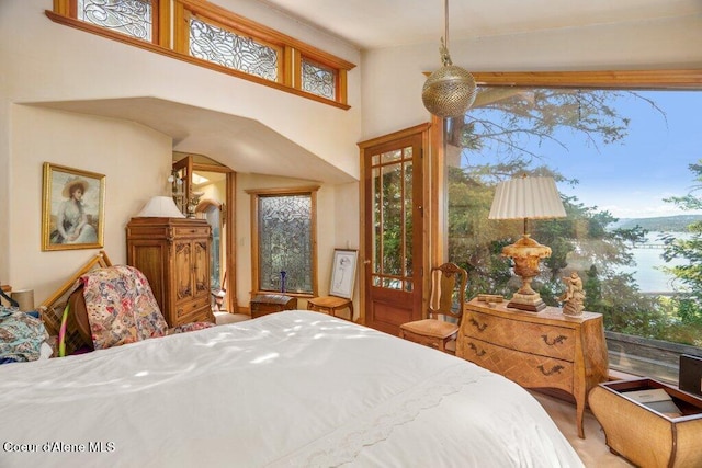 154 W Eagle Crest Dr, Sagle, ID 83860 - bedroom featuring multiple windows
