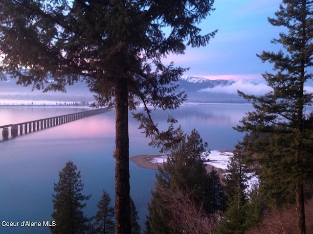 154 W Eagle Crest Dr, Sagle, ID 83860 - water view