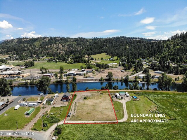 397 E Meadowhurst Dr, Saint Maries, ID 83861