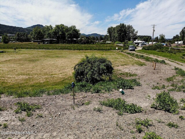 397 E Meadowhurst Dr, Saint Maries, ID 83861