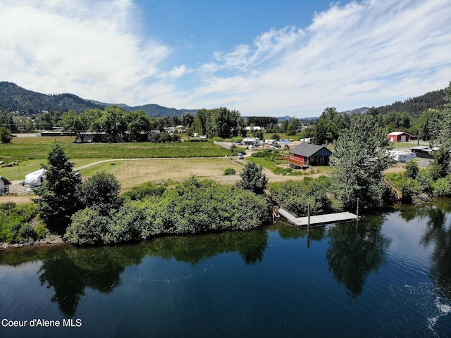 397 E Meadowhurst Dr, Saint Maries, ID 83861