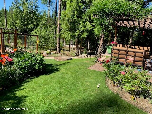 137 Bitterroot Pass, Sagle, ID 83860 - view of yard