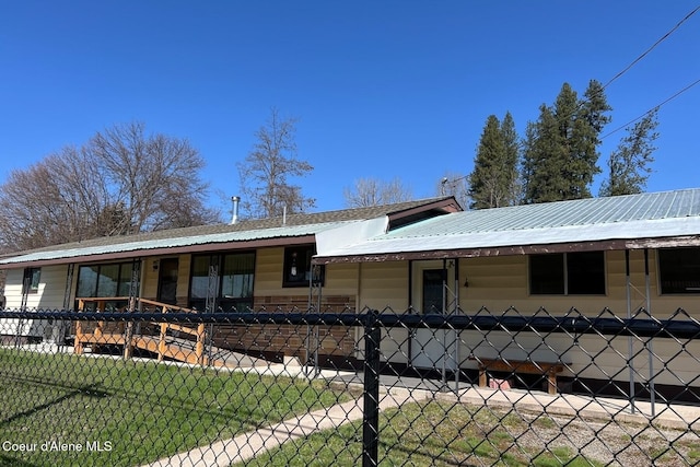 321 High St, Priest River, ID 83856 - ranch-style house with fence