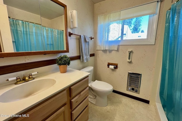 321 High St, Priest River, ID 83856 - full bath with toilet, vanity, heating unit, and a shower with curtain