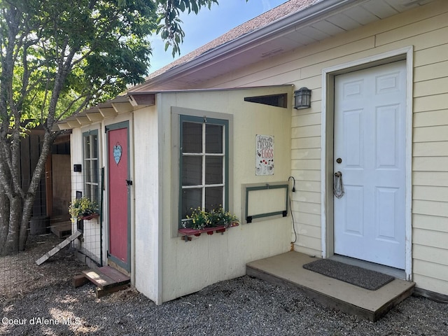 view of entrance to property