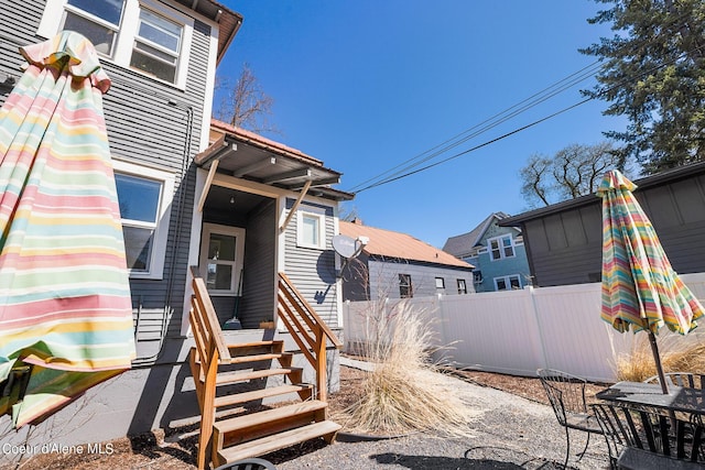 516 E Indiana Ave, Coeur Dalene, ID 83814 - exterior space featuring fence