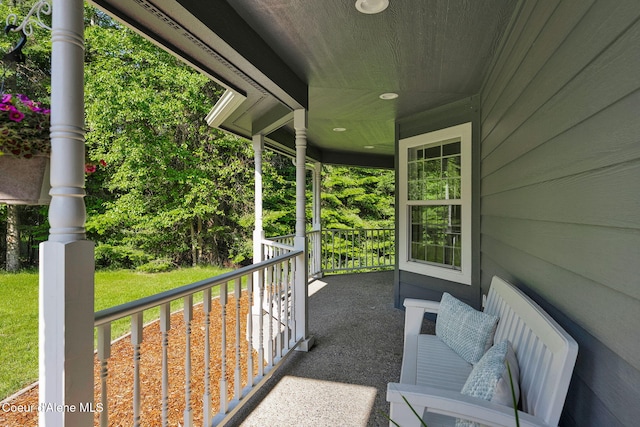 3825 E English Point Rd, Hayden, ID 83835 - view of covered porch