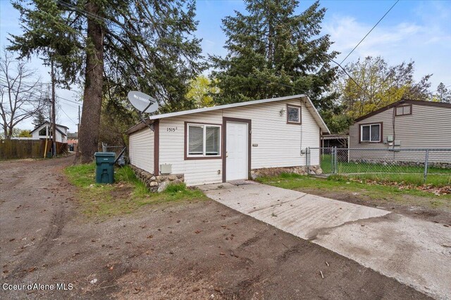 1515 E Elm Ave, Coeur Dalene, ID 83814 - view of front of property