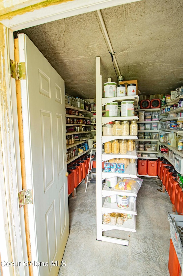 2884 Morris Rd, Naples, ID 83847 - view of storage area