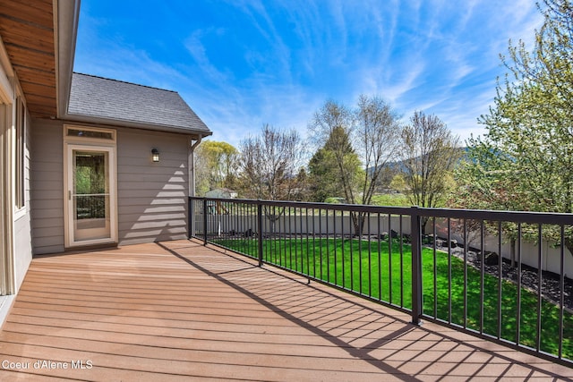 9024 N Baldwin Ct, Hayden, ID 83835 - deck featuring a lawn and a fenced backyard