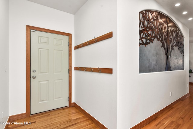 9024 N Baldwin Ct, Hayden, ID 83835 - entrance foyer featuring recessed lighting, baseboards, and wood finished floors