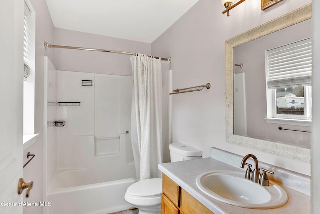1002 E St Elias Ct, Post Falls, ID 83854 - full bath featuring shower / bath combo, vanity, and toilet
