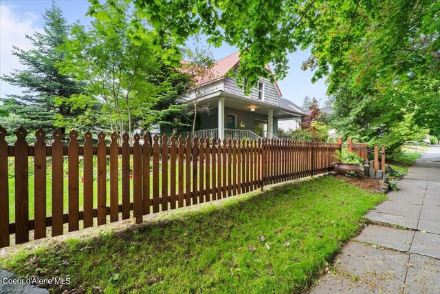917 E Young Ave, Coeur Dalene, ID 83814 - view of yard with fence