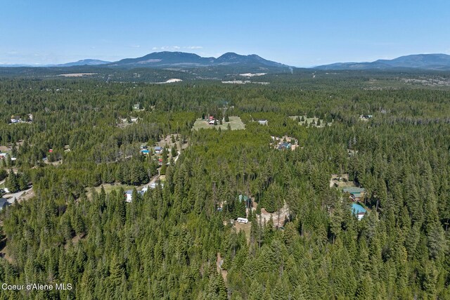 7608 E Tellum Ave, Athol, ID 83801
