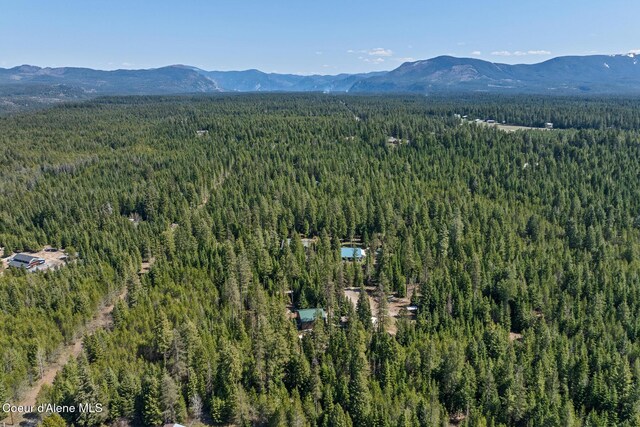 7608 E Tellum Ave, Athol, ID 83801