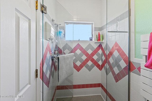 255 S Theresa Terrace Dr, Post Falls, ID 83854 - bathroom with a stall shower