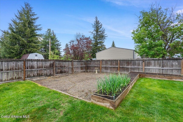 32350 N 7th Ave, Spirit Lake, ID 83869 - view of yard with a garden